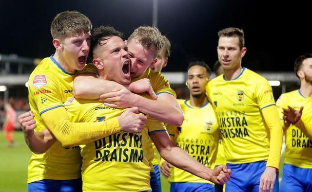 在世界杯期 在世界杯期